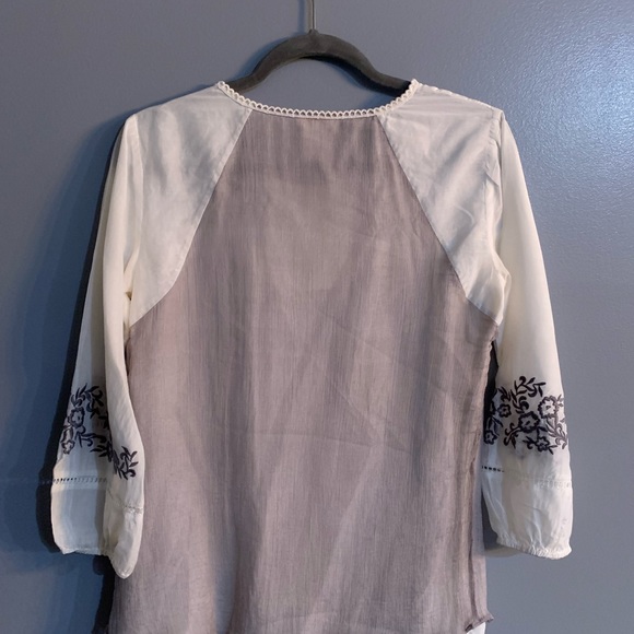 Women’s cotton & silk top with two layers and embroidery. Size S. EUC - Picture 6 of 8